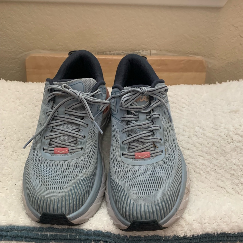Hoka size 8.5 gently worn